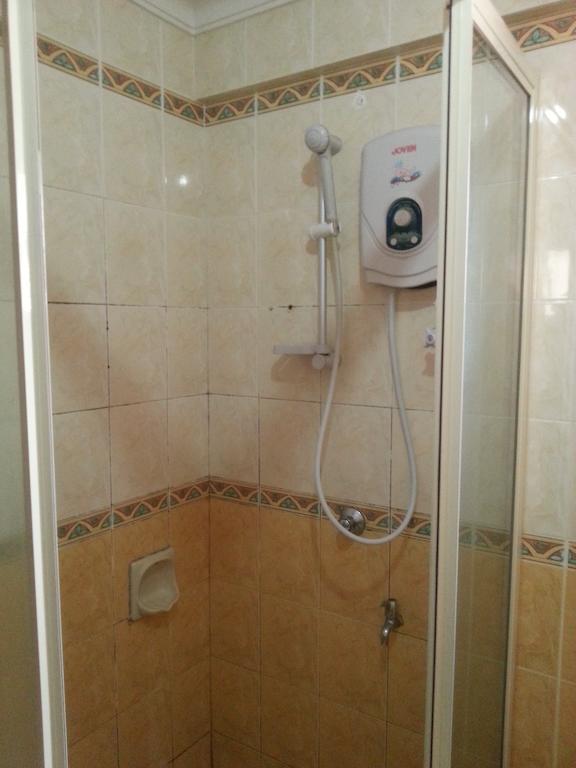 Dorcas Service Apartment - Marina Court Kota Kinabalu Zimmer foto