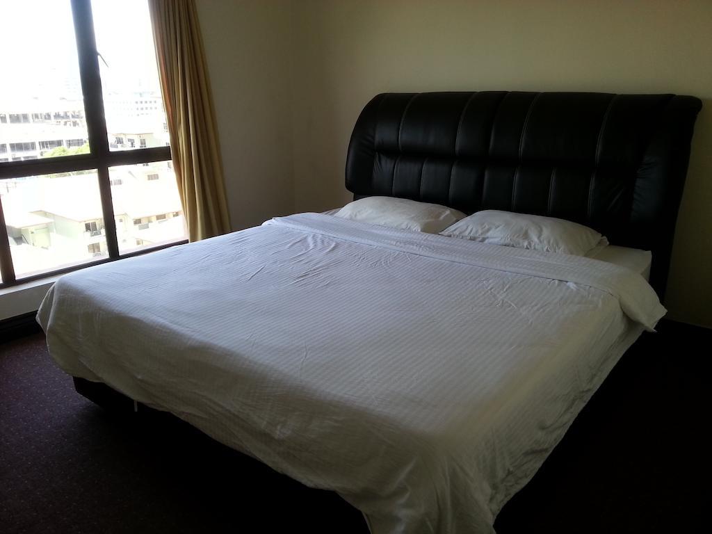 Dorcas Service Apartment - Marina Court Kota Kinabalu Zimmer foto