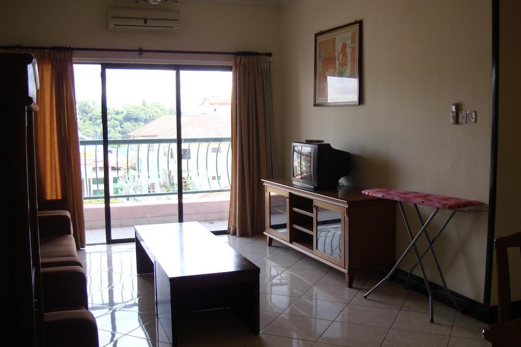 Dorcas Service Apartment - Marina Court Kota Kinabalu Zimmer foto